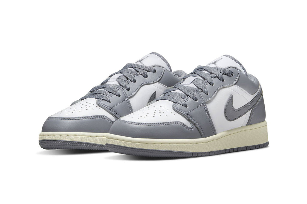 Air Jordan 1 Low 553560