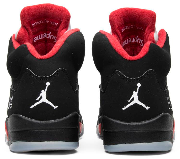 Supreme x Air Jordan 5 Retro  Black  824371-001