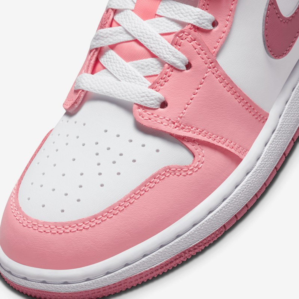 Air Jordan 1 Mid Valentine Day (W)
